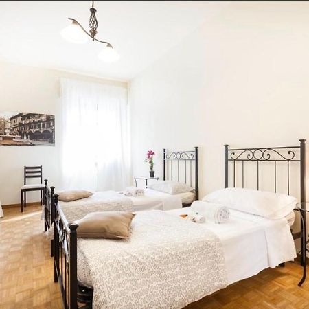 B&B Happiness - City Center Verona Exterior photo