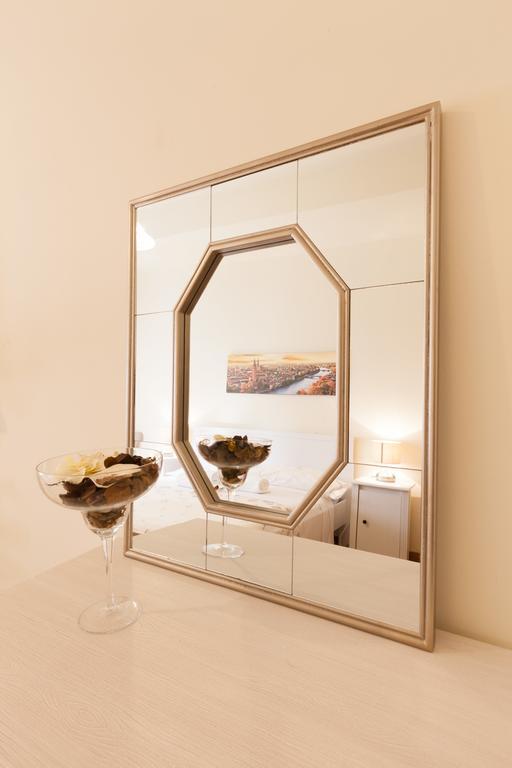 B&B Happiness - City Center Verona Exterior photo