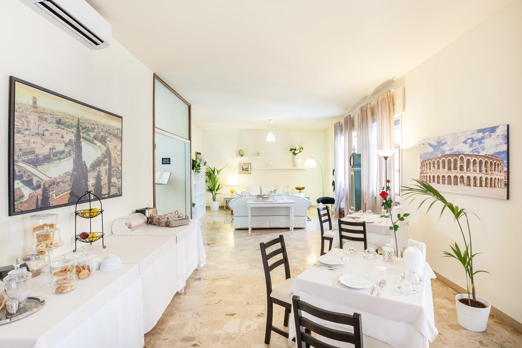 B&B Happiness - City Center Verona Exterior photo